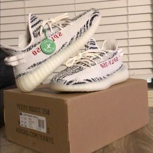 Deadstock Yeezy 350 v2 “Zebras” - Size 11